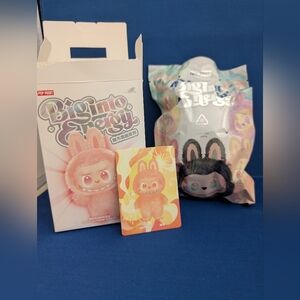 Pop Mart Brand New unopened Labubu Big into energy series HAPPINESS